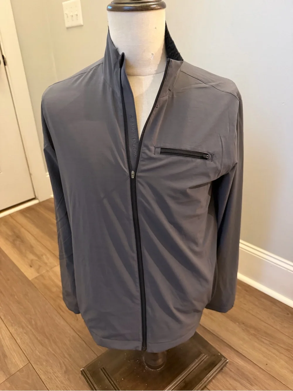 Vuori Palomar Insulated Jacket - Size Large